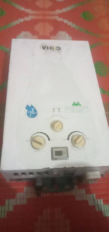 06 volt DC gyser for sale at reasonable price and working condition. 5