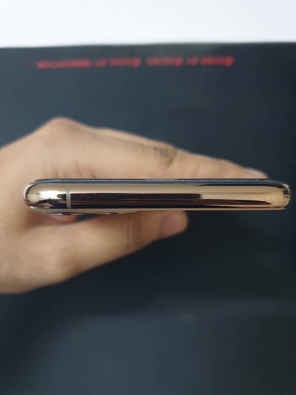 iPhone 11 Pro Max 64gb Non pta 2