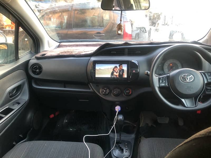 Toyota Vitz 2018 3