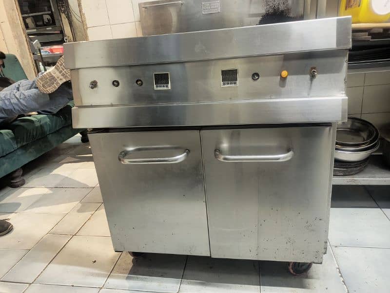 Commercial double tank fryer 4