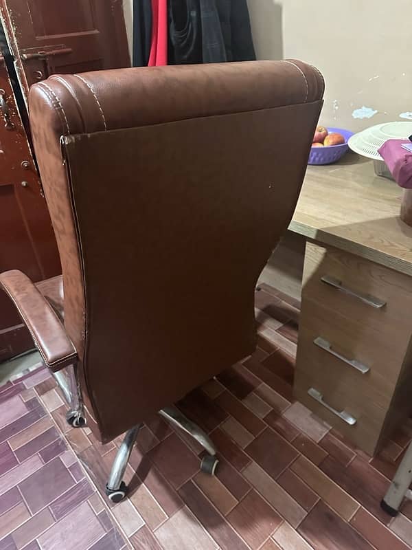 Brown Leather Revolving Chair 2