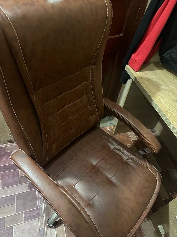 Brown Leather Revolving Chair 3