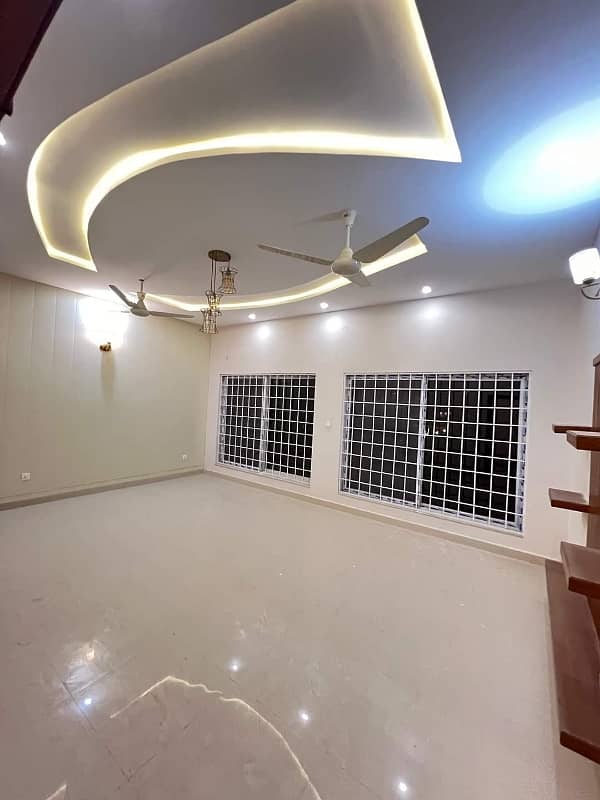 1 Kanal Brand New House For Rent 1