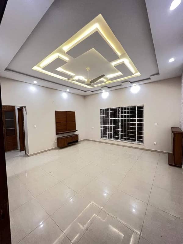 1 Kanal Brand New House For Rent 10