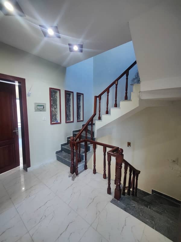 7 Marla Slightly Used House For Sale Ali Block 3