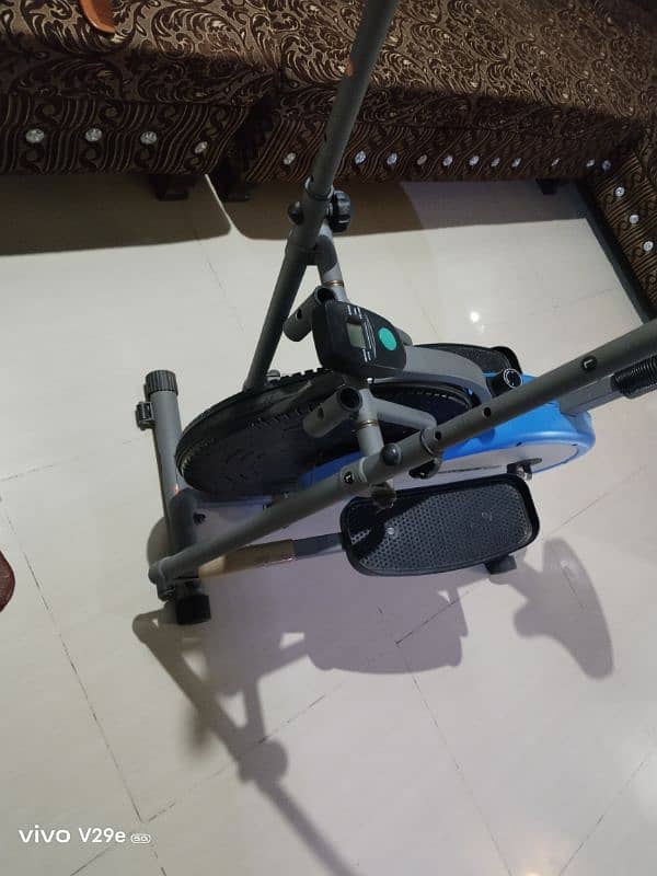 exercise cycle elliptical spin bike used but like new 5