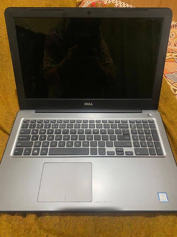 Dell Inspiron single handed used slim laptop 1