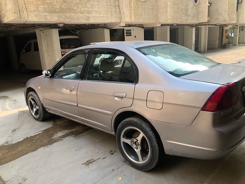 Honda Civic EXi 2002 4