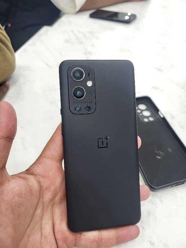 one plus 9Pro 1