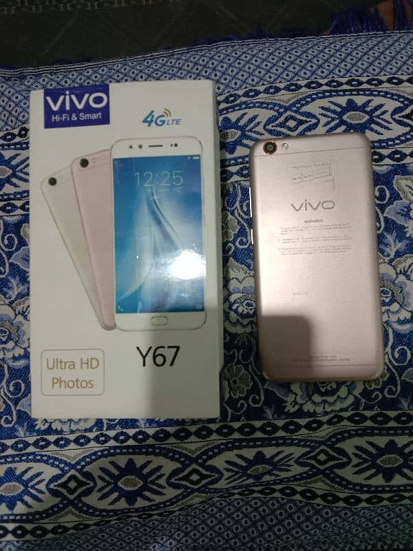 Vivo y67 for sale 10 by 9 condition 6GB 128GB with box no open 1