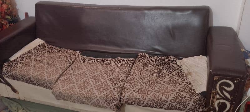 5 seater sofa set. 1