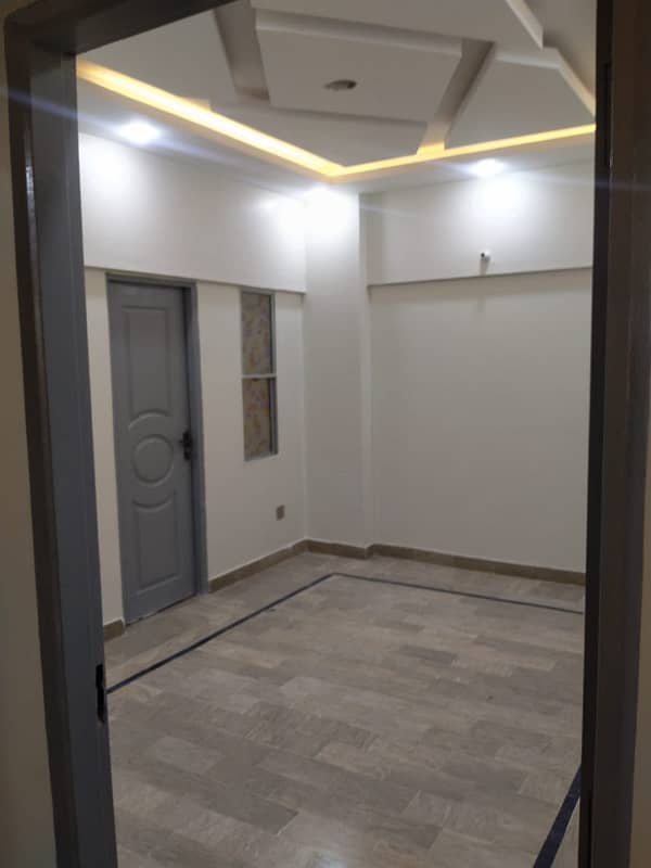 2 BED DD SAKINA CORNER FLAT FOR SALE IN GULISTAN E JAUGAR BLOCK 12 3