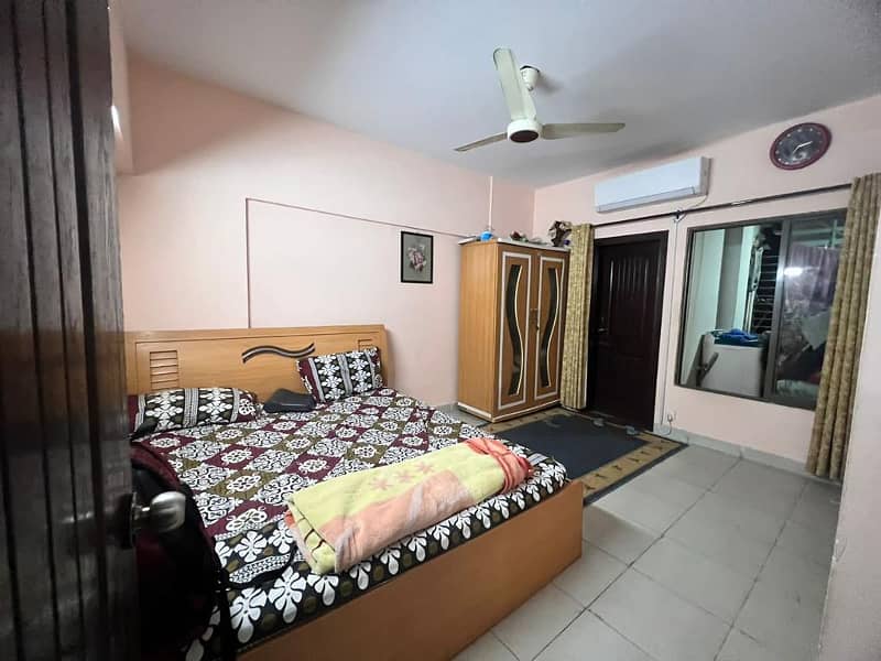 3 BED DD RUFI PARADISE CORNER FLAT FOR SALE GULISTAN E JAUHAR BLOCK 18 0