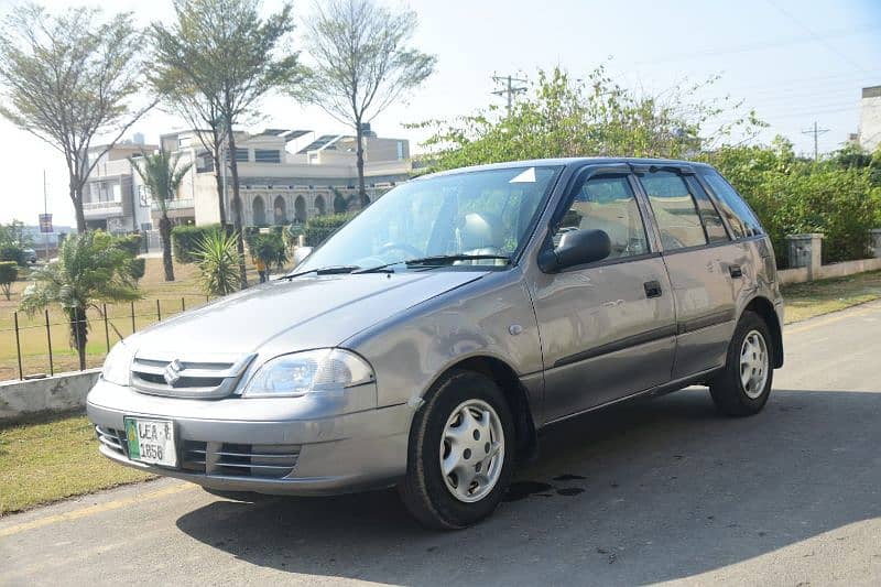 Suzuki Cultus 2015 0