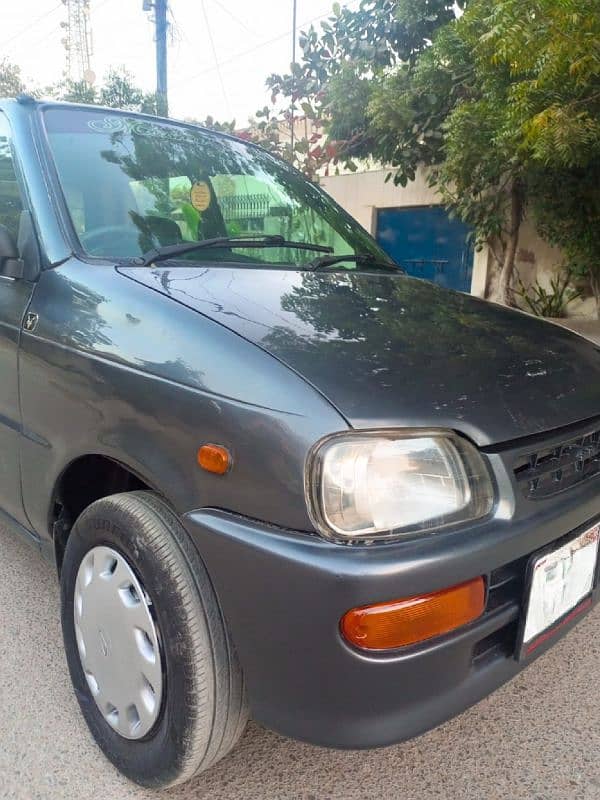 Daihatsu Cuore 2007 3