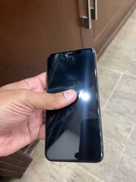 Iphone Xs Max 128 GB PTA Approved 2