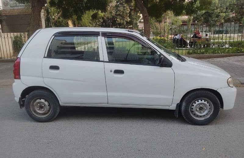 Suzuki Alto 2011 5