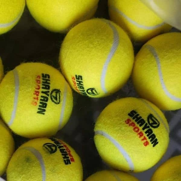 3 pcs Tennis ball 1