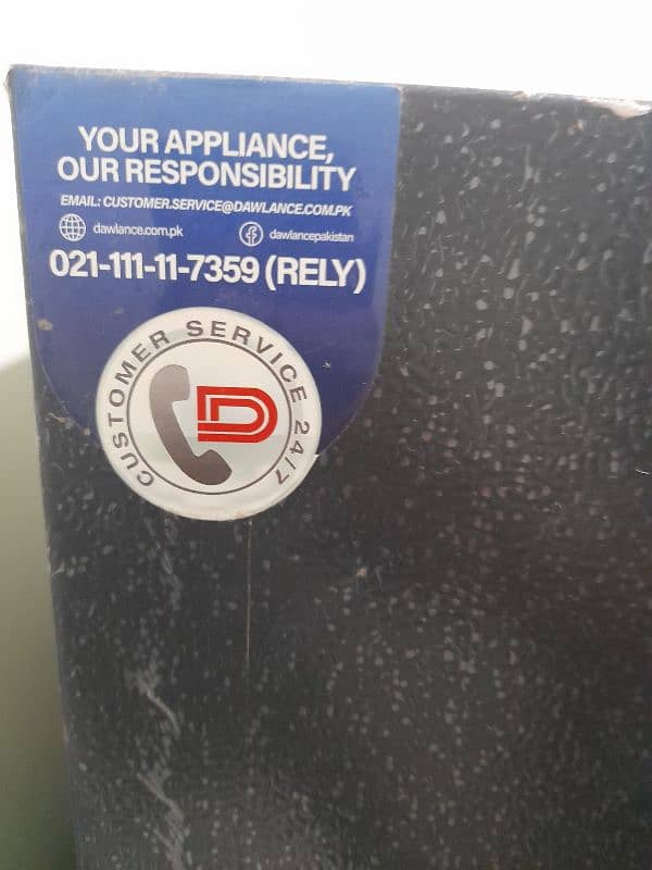 like new Dawlance Refrigerator (Golden) 1