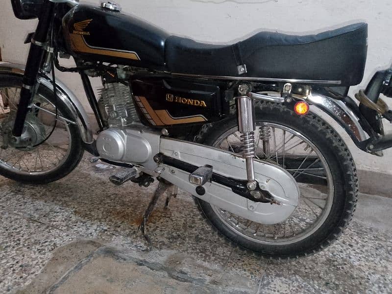 Honda 125 good condition for sale 0