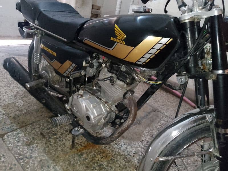 Honda 125 good condition for sale 2