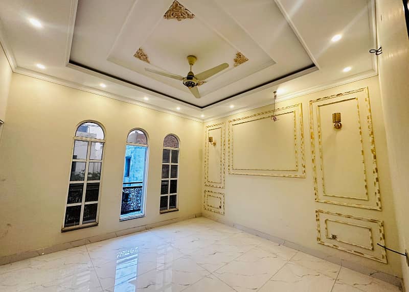 5 Marla luxury House available For Sale In Paragon City Lahore 13