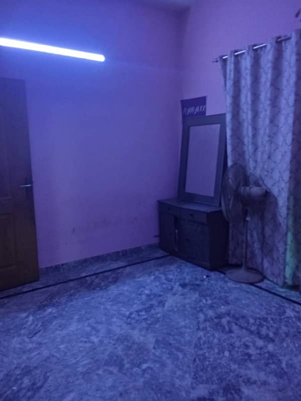 UPPER PORTION OF 10 MARLA LIKE A NEW CONDITION EXCELLENT GOOD HOUSE FOR RENT IN OVERSEAS A BLOCK BAHRIA TOWN LAHORE 23