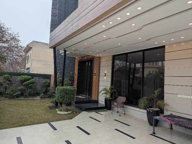 1 Kanal Double Storey Ultra Modern Style Luxury Stylish House Available For Sale In Valancia Town, Lahore By Fast Property Services Real Estate And Builders (21 Marla ) 0