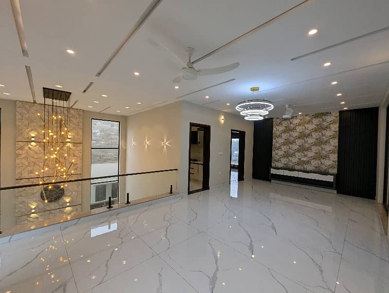 1 Kanal Double Storey Ultra Modern Style Luxury Stylish House Available For Sale In Valancia Town, Lahore By Fast Property Services Real Estate And Builders (21 Marla ) 33