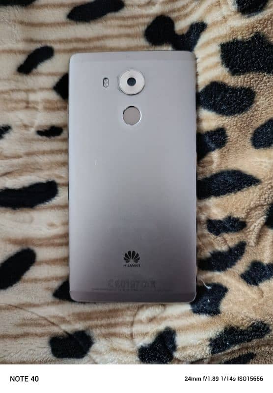 Huawei mate 8 for sale all okay condition 10by10 0