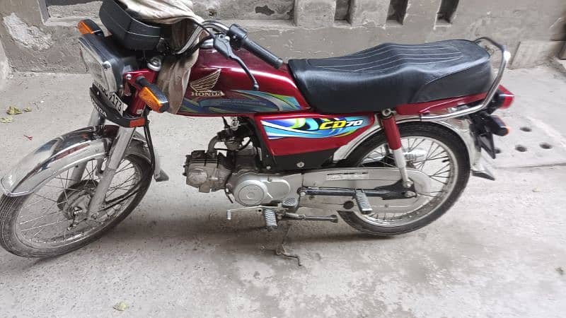 condition 10 by9 2024 model  9500 chali howi hai 1