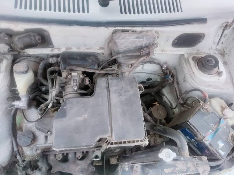 Suzuki Mehran VXR 2006 automatic engine 660cc 3