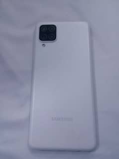 A12 samsunge available hai pta appeared hai