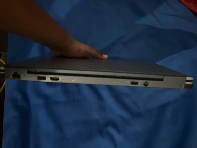 laptop urgent for sell dell 7240 2