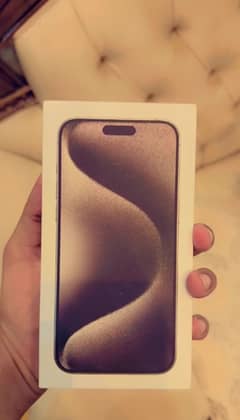 IPhone 15 pro max 256 gb desert titanium