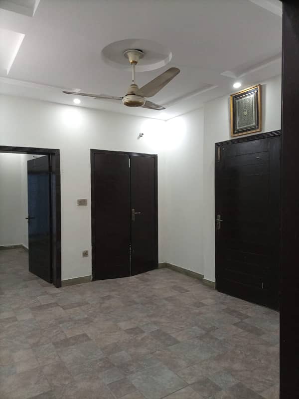 10 MARLA EXCELLENT CONDITION GOOD UPPER PORTION HOUSE FOR RENT IN BABAR BLOCK BAHRIA TOWN LAHORE 4