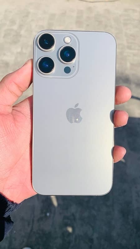 iPhone Xr Converted to iPhone 15pro (128GB, Dual PTA, Physical & eSIM) 1