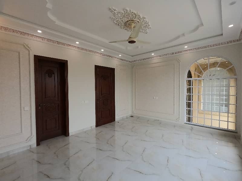 Reserve A Centrally Located Prime Location House Of 1 Kanal In Wapda Town Phase 1 Block E1 25