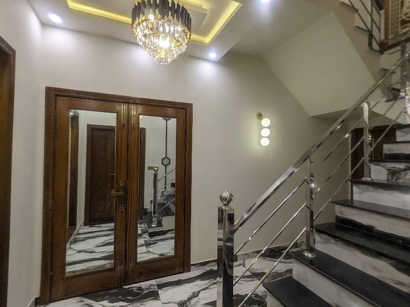 10 MARLA Vip Brand New Luxury Modern Style Double Storey Stylish House Available For Sale In OPF Society Lahore By Fast Property Services Lahore. 27