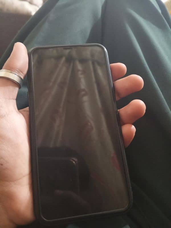 iphone XR 64gb non pta 3