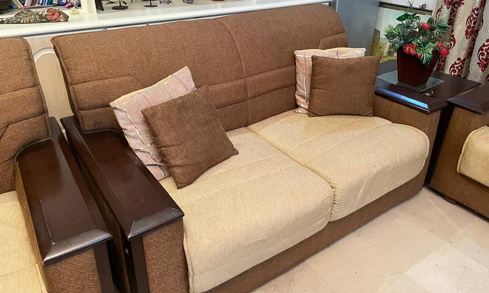 Good Condition Sofa Set 3+2+1 1