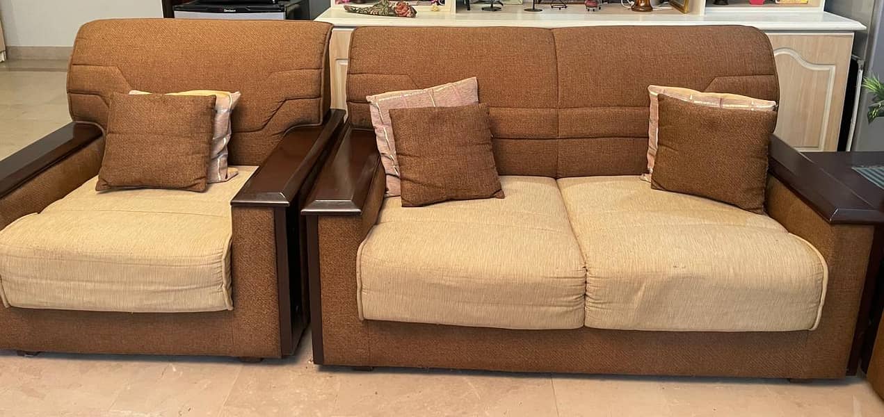 Good Condition Sofa Set 3+2+1 4