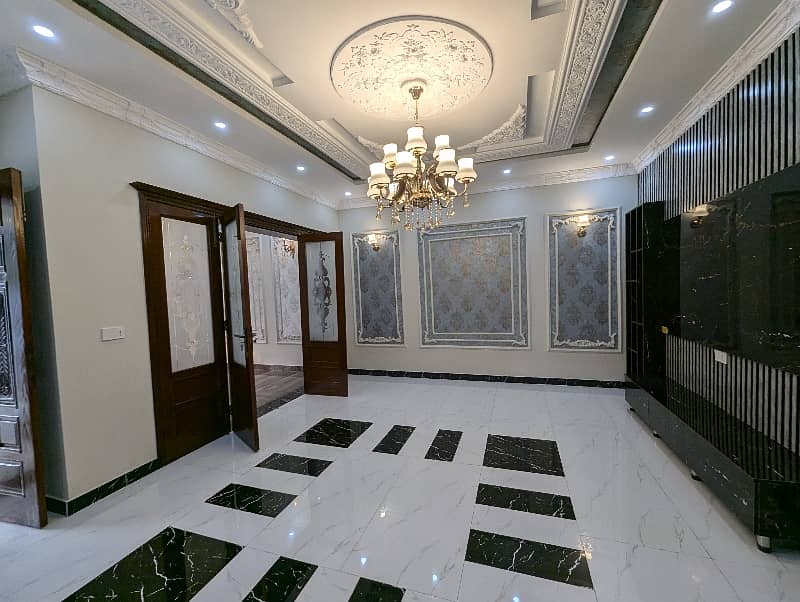 10 Marla Brand New Luxury Spanish Style Standard 60 Fit Road Double Storey House Available For Sale In Architect Society Near UCP University Soranding Joher Town Lahore 11