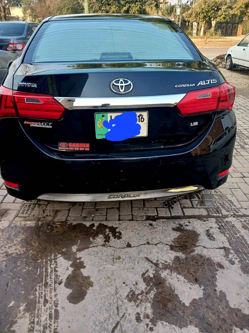 Toyota Corolla Altis 2016 good condition 13