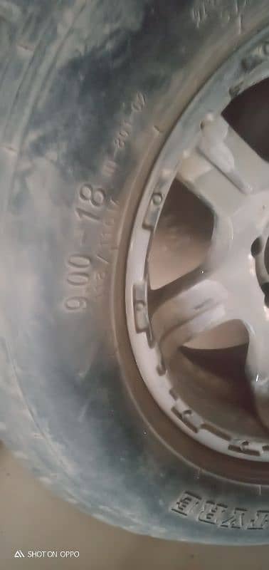 rim tyre 9-00-18 1