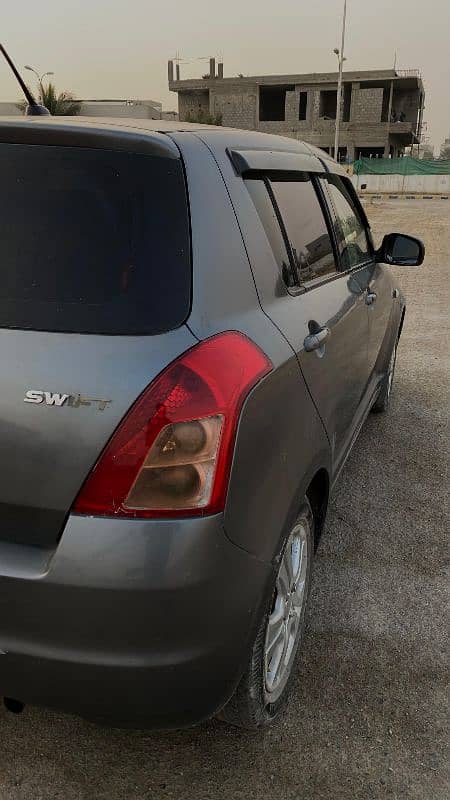 Suzuki Swift 2011 dx 10