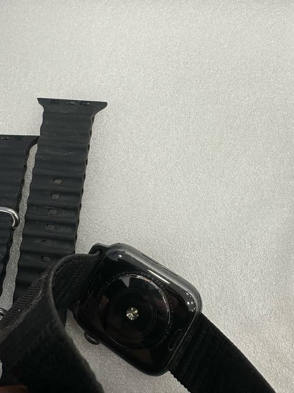 apple watch series 4 44mm 0