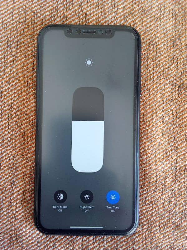 iphone XR JV 64GB Water pack 2