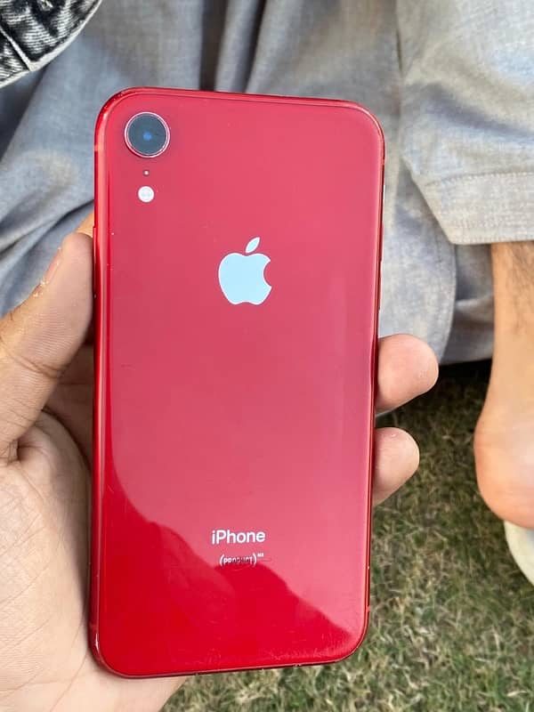 iphone xr 4