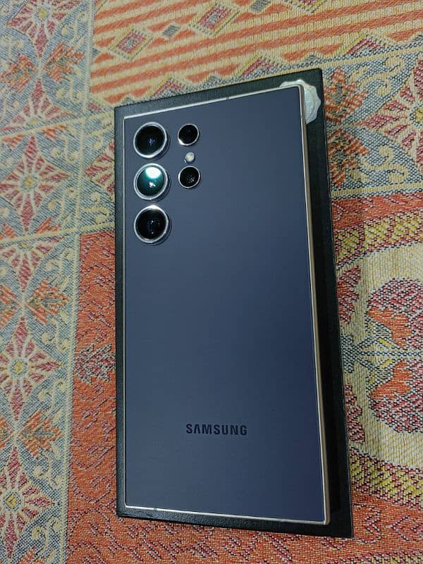 Samsung S24 Ultra 0